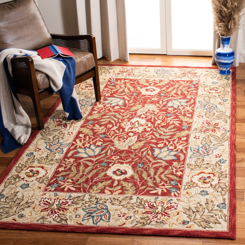 SAFAVIEH Handmade Chelsea Higinia French Country Wool Rug
