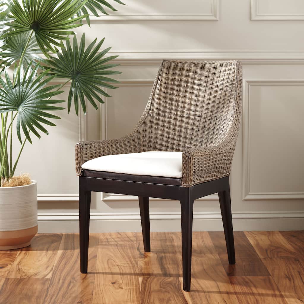 SAFAVIEH Lorenzina Dining Sloping Chair - 24.25 W x 23.5 L x 32.25 H