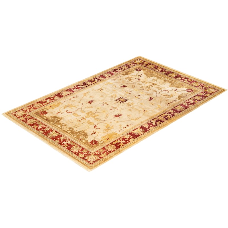 Overton Hand Knotted Wool Contemporary Floral Yellow Area Rug - 6' x 9'