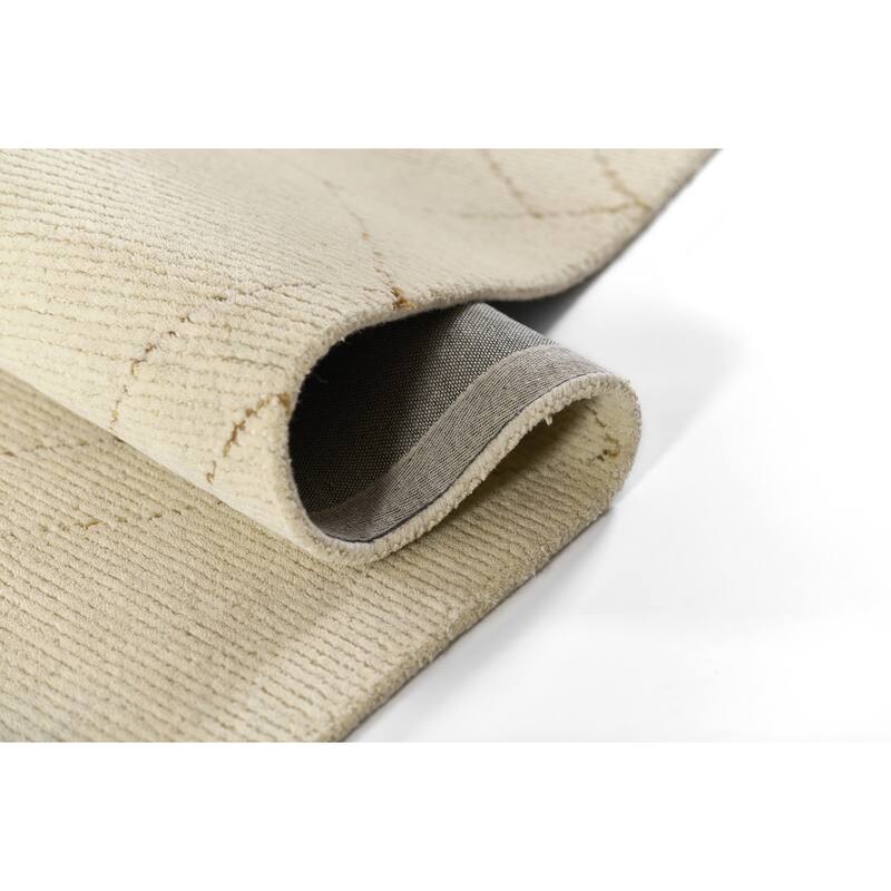 Momeni Everett Geometric Hand Tufted Wool Area Rug
