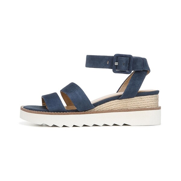 Franco Sarto Connolly Sandal 2024 info graphics