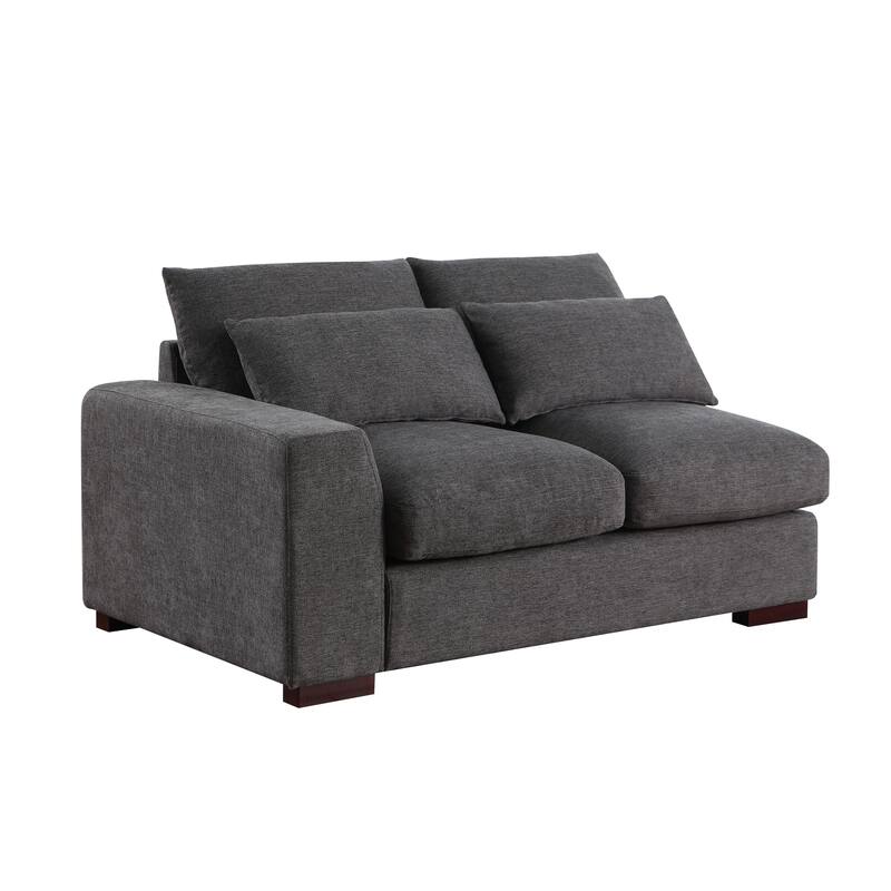 Linen Blend Sectional with 2 Ottomans