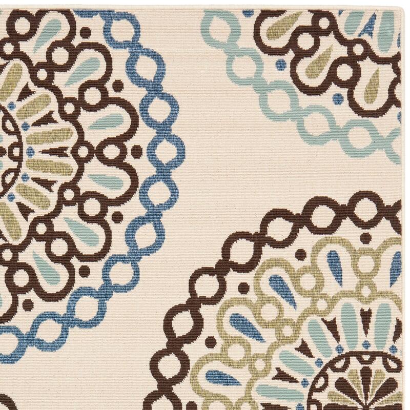 SAFAVIEH Veranda Felizitas Geometric Medallion Indoor/Outdoor Area Rug