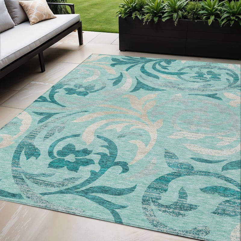 HomeRoots Floral Transitional Rectangle Outdoor Rug - 5' X 8'