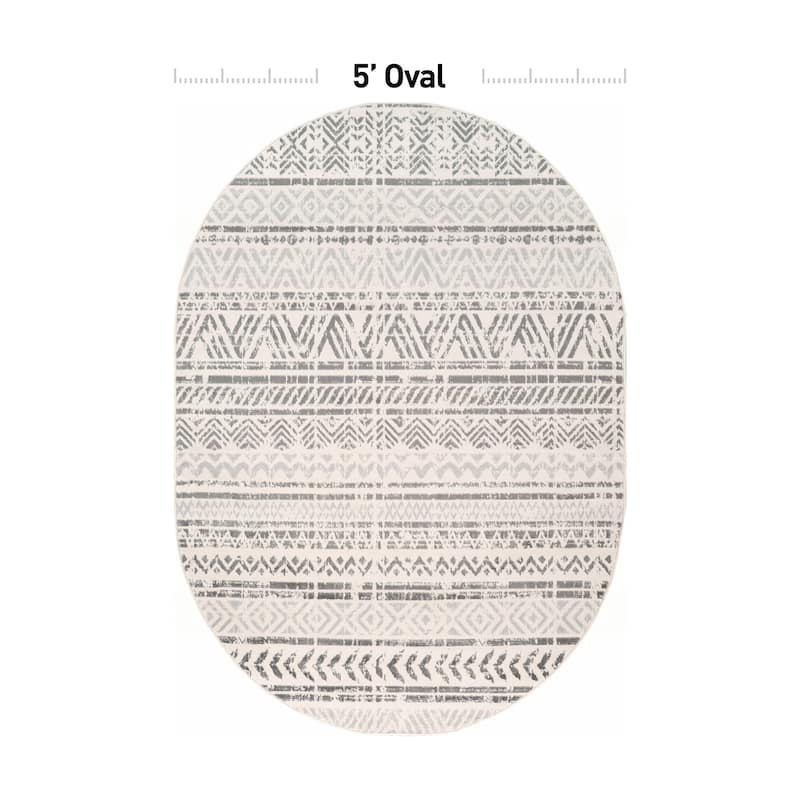 The Curated Nomad Midtown Geometric Distressed Bohemian Rug