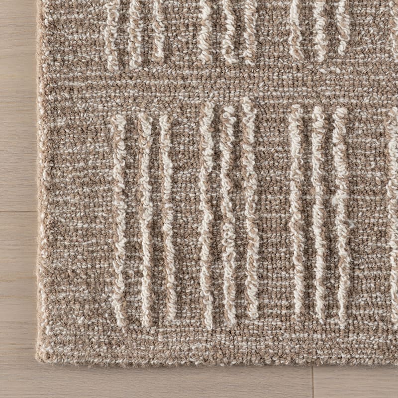 Nuloom Halbeth Hand Tuffted Wool Area Rug