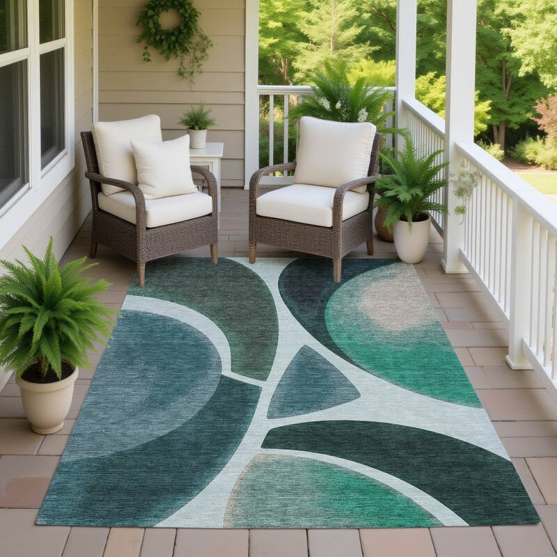 Machine Washable Indoor/ Outdoor Modern Hays Chantille Rug