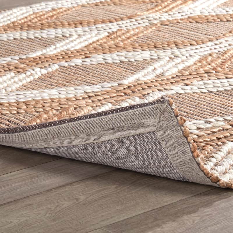 Manitou Accent Rug by Kosas Home