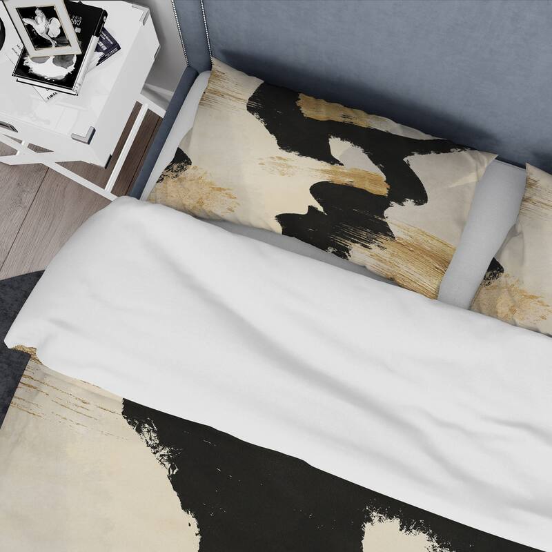 Designart 'Glam Collage II' Glam Bedding Set - Duvet Cover & Shams