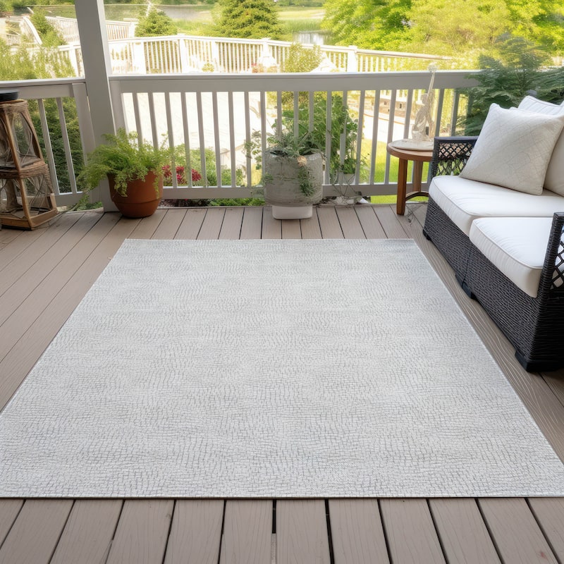 Machine Washable Indoor/ Outdoor Solid Causal Chantille Rug