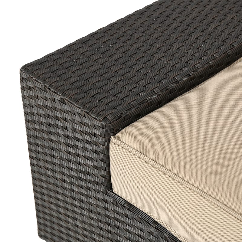 Roomfitters Modular Wicker Seating Set with Cushions for Outdoor Relaxation, Versatile Patio Chairs