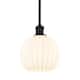 Option Matte Black / White Venetian