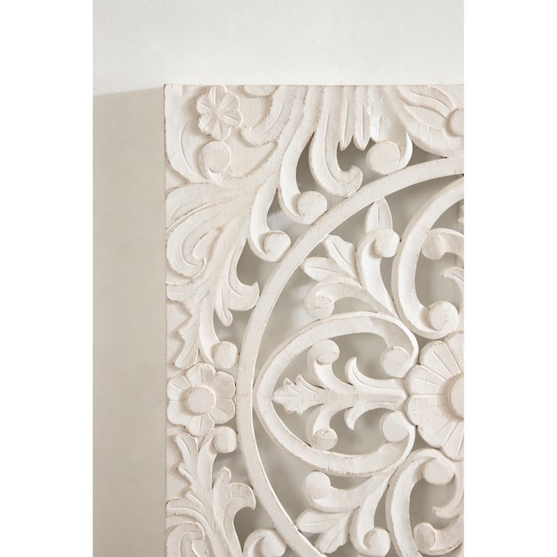 Kate and Laurel Saanvi Carved Wood Wall Art Set