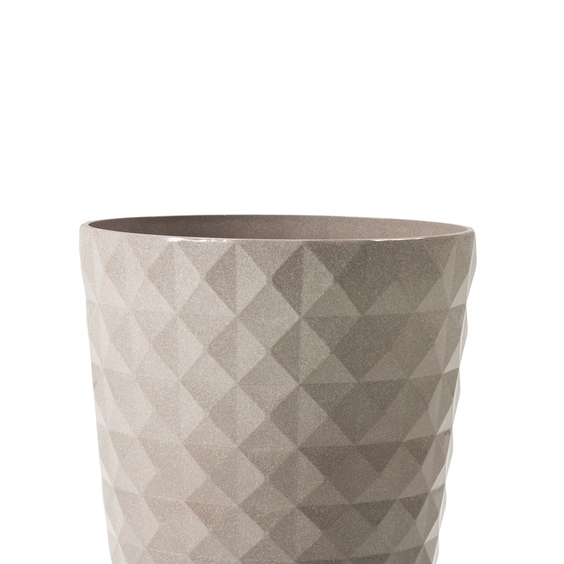 Glitzhome 19.75" H Eco-Friendly Oversized Faux Ceramic Diamond Textured Tall Planter Porch Flowerpot (Set of 2)
