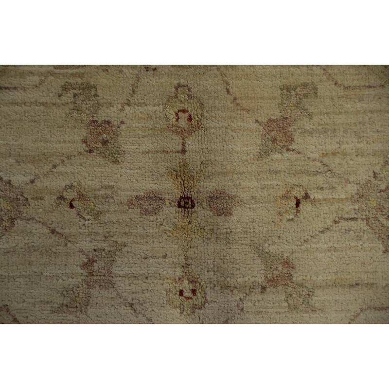 Hand Knotted Oriental 100% Wool Carpet Transitional Floral Beige & Ivories Oushak Area Rug - 7' 8'' X 5' 6''
