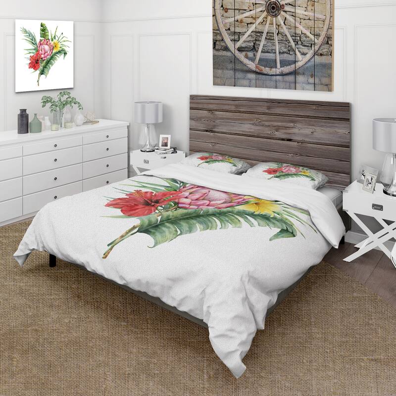 Designart 'Flowers Bouquet With Protea Hibiscus Plumeria' Traditional Duvet Cover Set