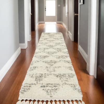 HomeRoots Geometric Transitional Runner Area Rug