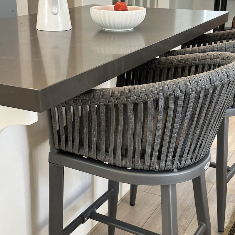 PURPLE LEAF Outdoor Bar Stools Set of 2 Patio Metal Modern Wicker Bar Chairs Woven Aluminum Barstools