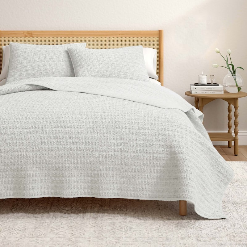 Linery & Co. Cotton Honeycomb Waffle Garment Washed Quilt Set - Light Grey - Queen