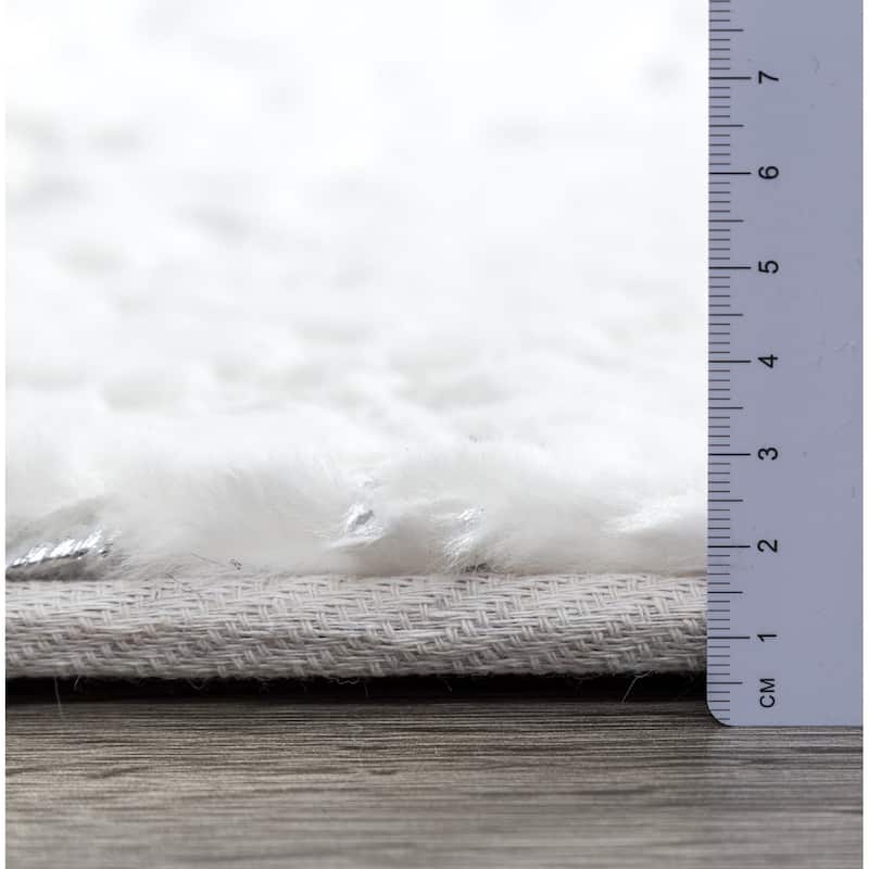 Chryso Collection Abstract Faux-Fur Rug with Foil