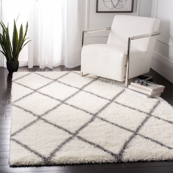 slide 1 of 58, SAFAVIEH Montreal Shag Leefke Trellis 2-inch Thick Rug 3' x 5' - Ivory/Grey