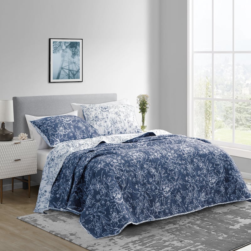 Wonderful Sophia Lightweight Floral Quilt Set