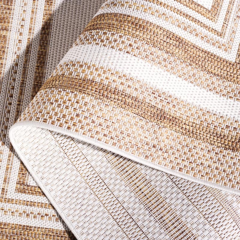 SAFAVIEH Beach House Annachiara Transitional Rug