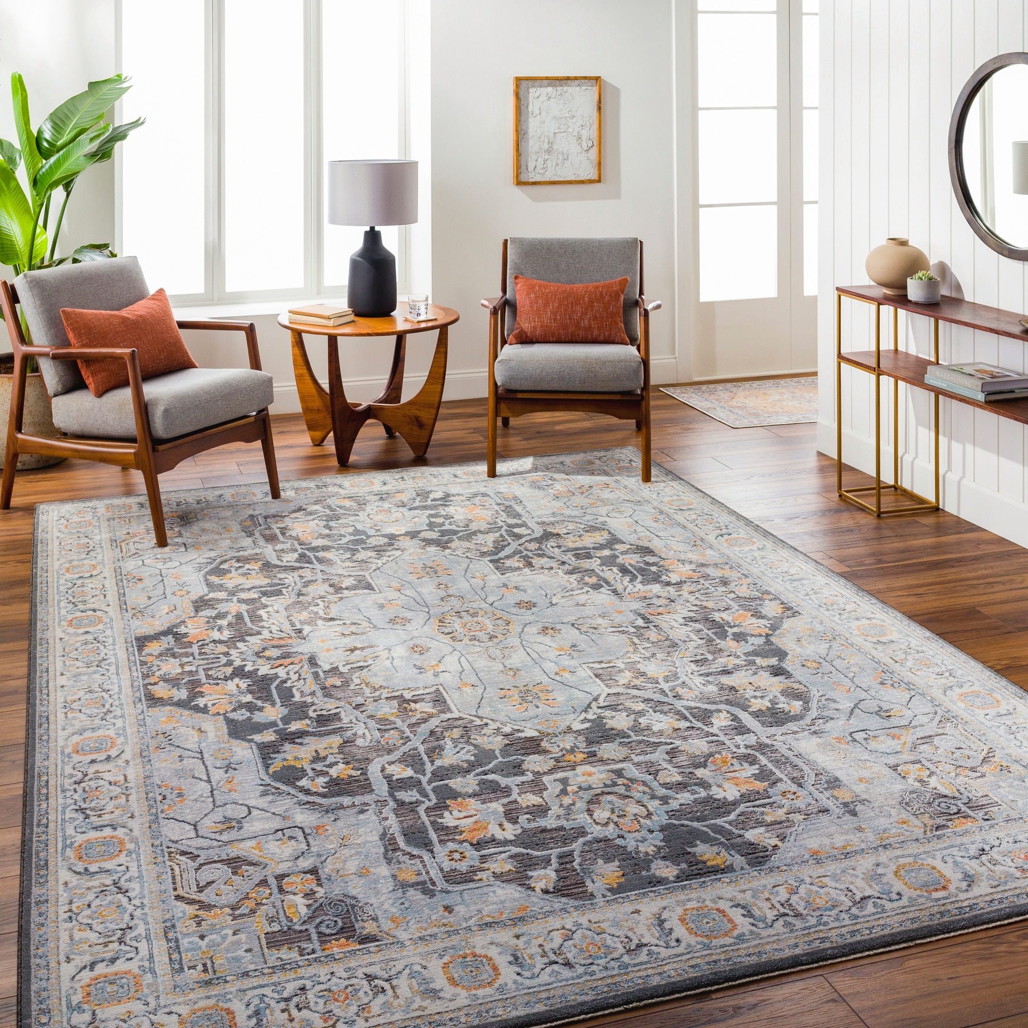 Livabliss Hassler Traditional Medallion Area Rug