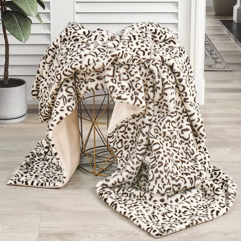 Breathable Cozy FauxFur Snow Leopard Throw