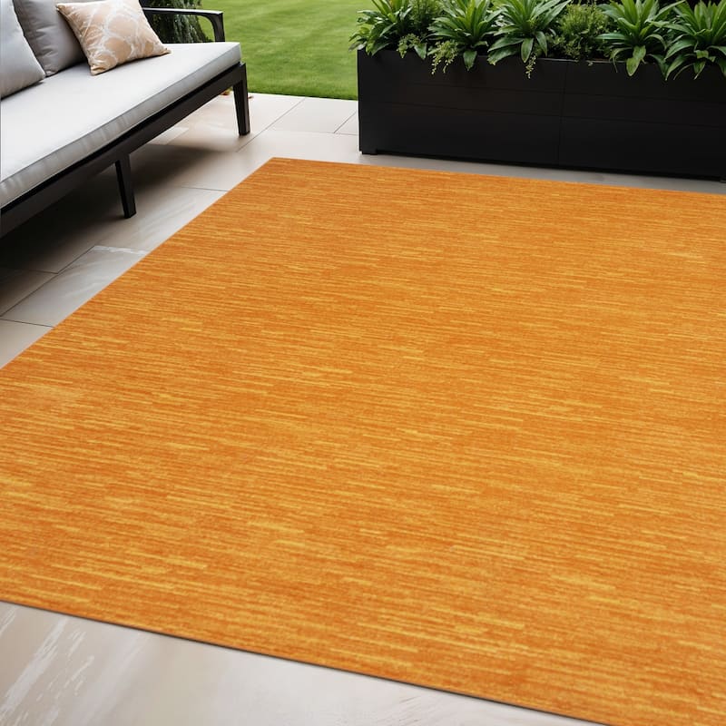 HomeRoots Contemporary Rectangle Outdoor Rug - 5' X 7' - Orange - 5' X 7'