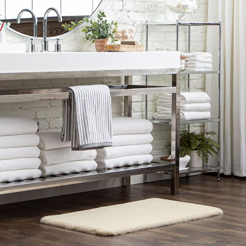 Mohawk Home Lavish Plush Bath Rug