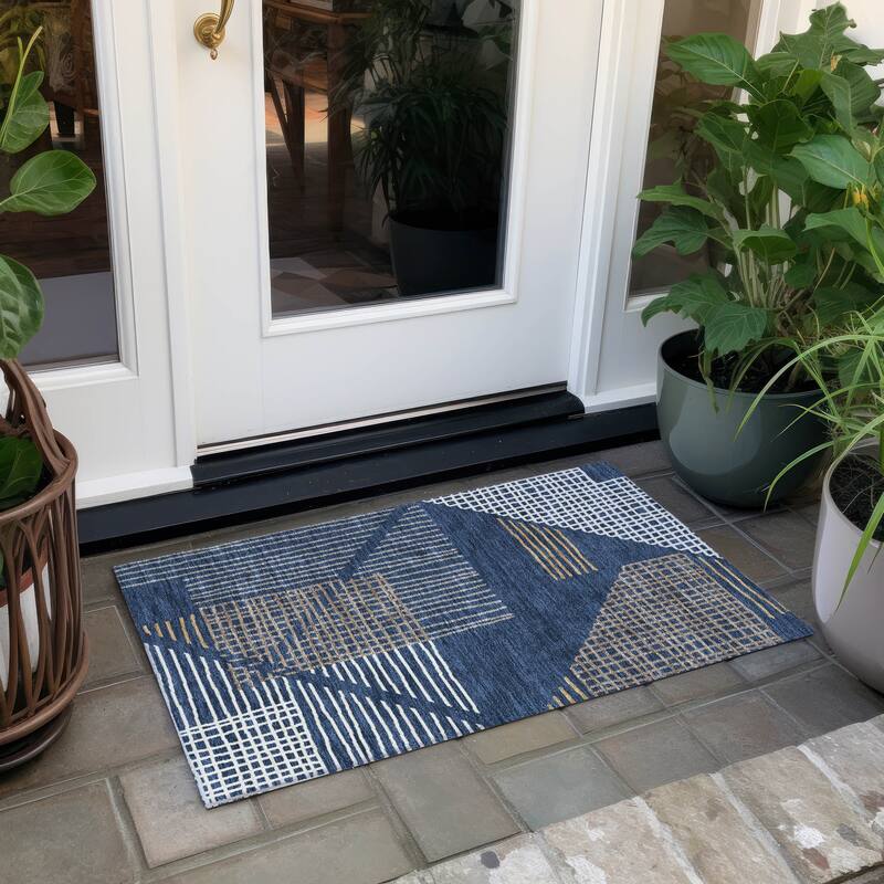 Machine Washable Indoor/ Outdoor Casual Contemporary Chantille Rug - Navy - 1'8" x 2'6"