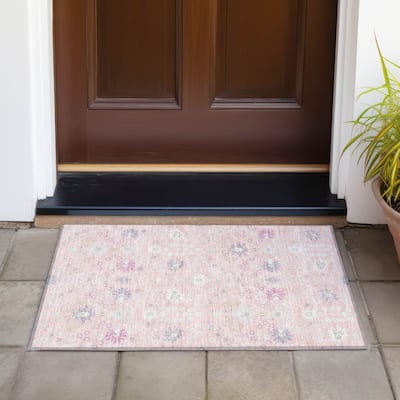 Machine Washable Indoor/ Outdoor Global Traditional Chantille Rug