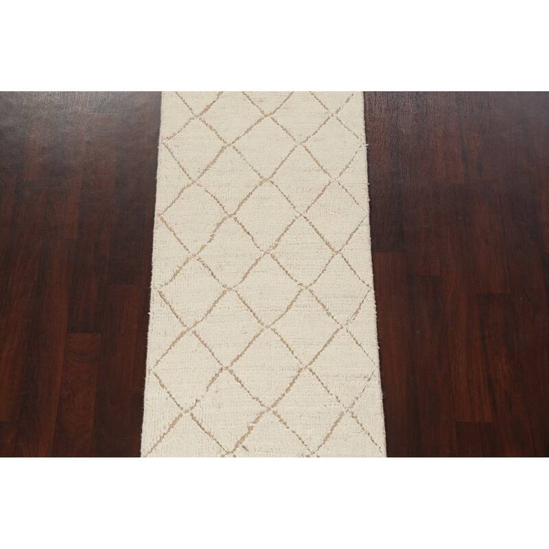 Contemporary Trellis Moroccan Oriental Runner Rug Handmade Wool Carpet - 2'9" x 8'8"