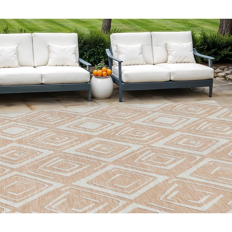HomeRoots Geometric Transitional Rectangle Outdoor Rug - 10' X 14'