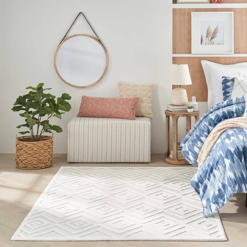 Nourison Versatile Indoor/Outdoor Geometric Flatweave Area Rug