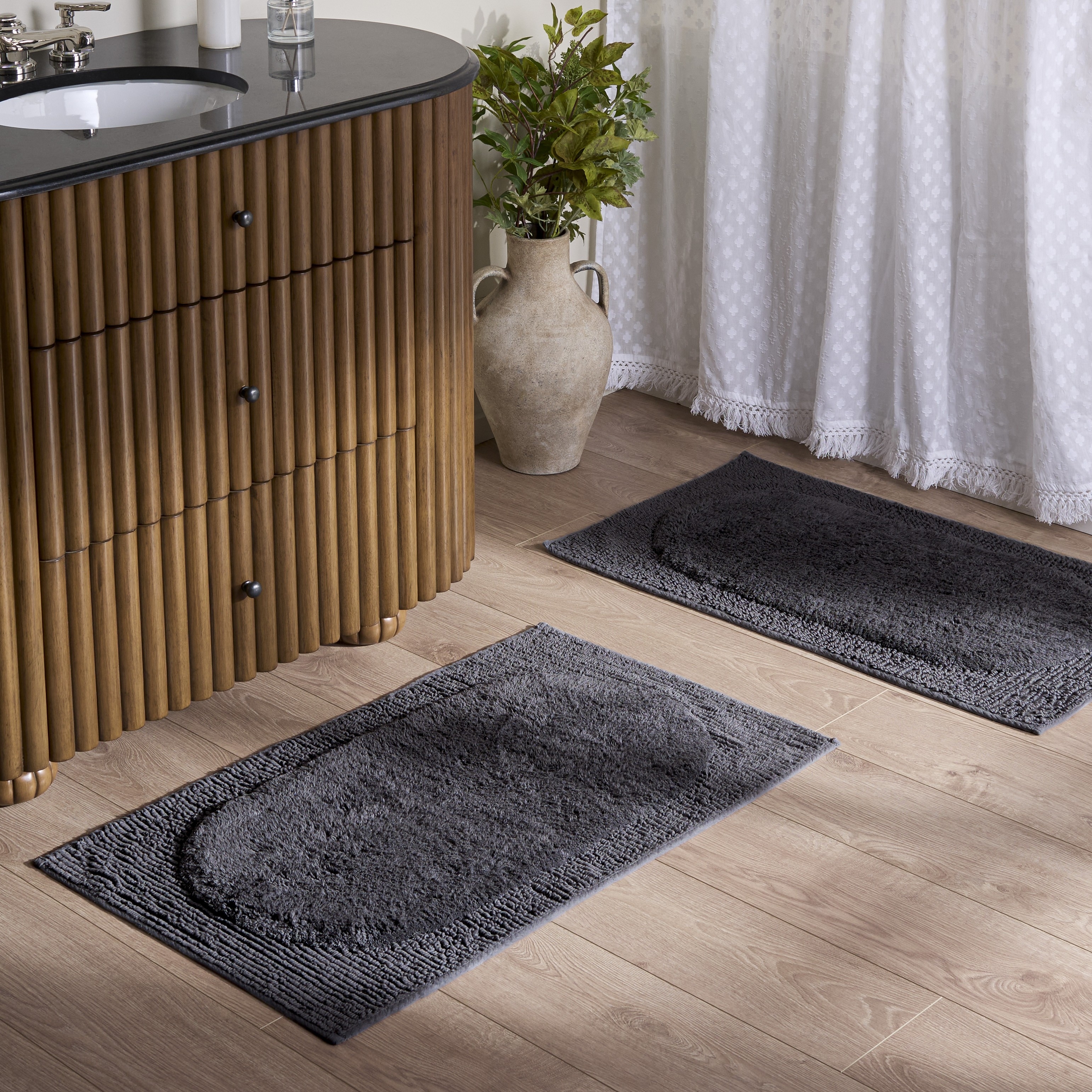 SAFAVIEH Home Zino Oval Textured Bathmat (Set of 2)