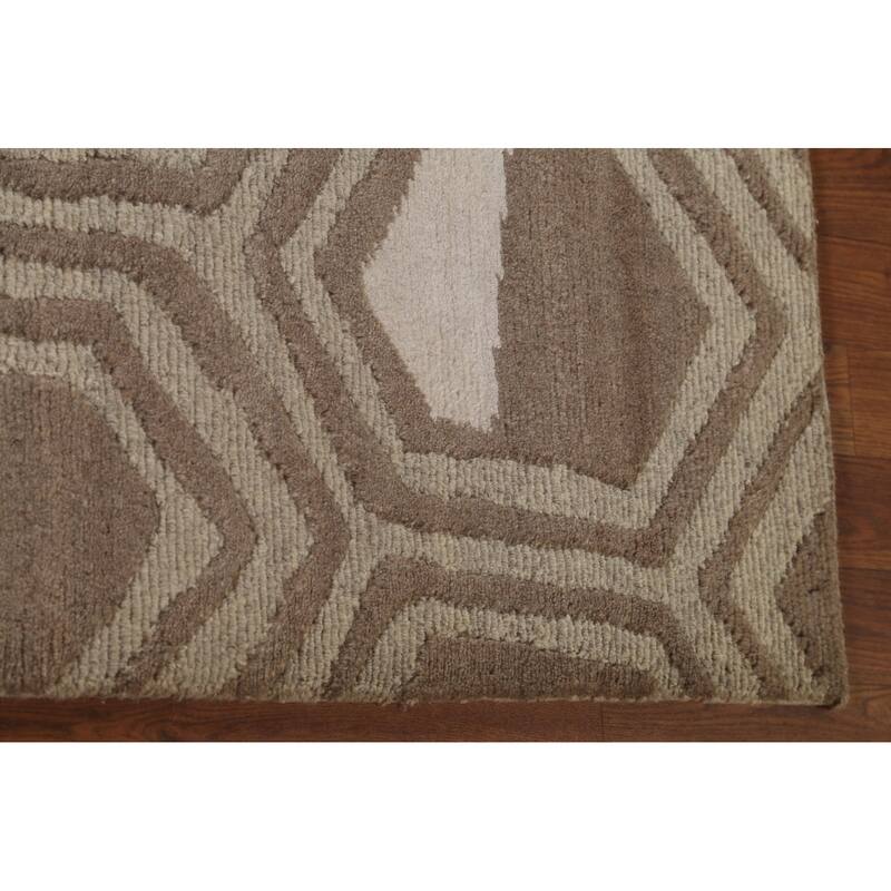 Geometric / Modern Area Rug Handmade Wool Carpet - 8'1"x 9'9"
