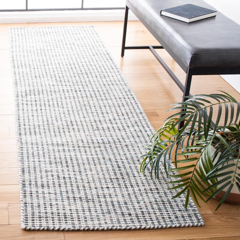 SAFAVIEH Handmade Vermont Keisha Wool Rug - 2'3" x 8' Runner - Grey/Ivory