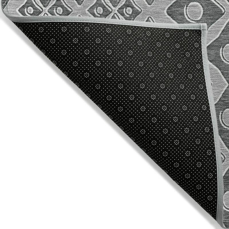 Gray And Light Gray Geometric Washable Indoor Outdoor Area Rug - 3' x 5'