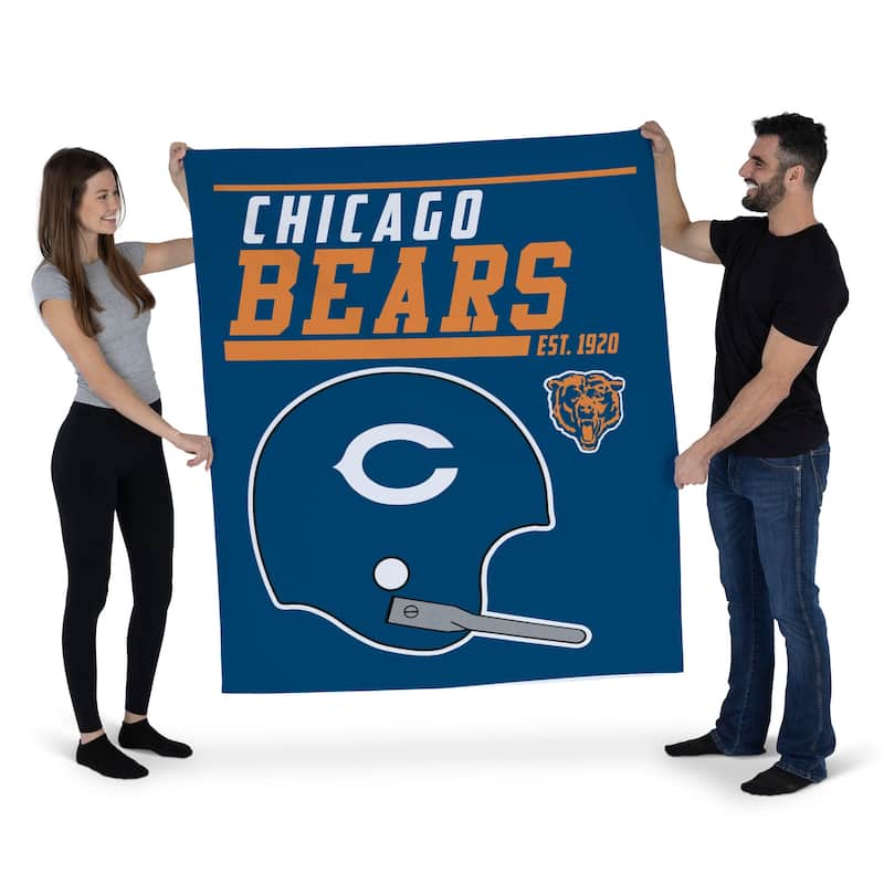 NFL Chicago Bears 40 YD Dash Legacy Wall Hanging - 50"x60"
