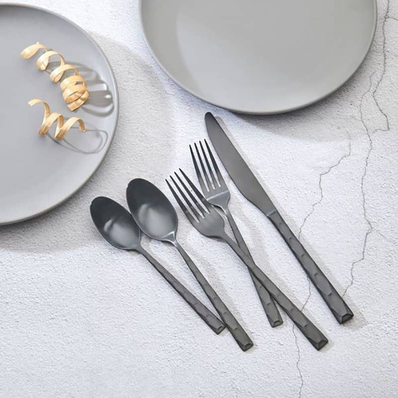 Ornative Rooney 18/0 Stainless Steel 20 Pieces Flatware Set - 10.63" H x 6.69" W x 2.76" D