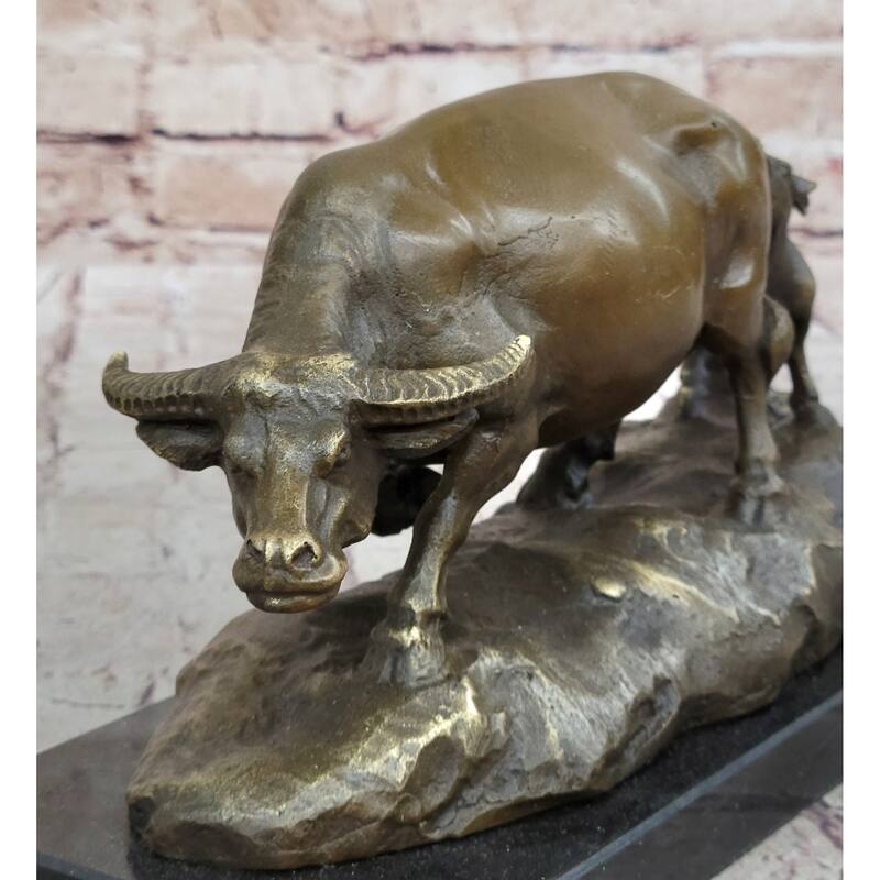Mother Buffalo Calf Bronze Sculpture – Timeless Pastoral Artwork On Marble Base