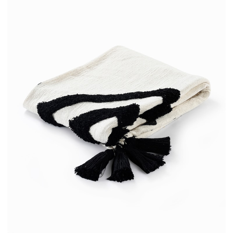 Sevita Modern Boho Tufted Diamond Medallion Cotton Standard Size Throw Blanket