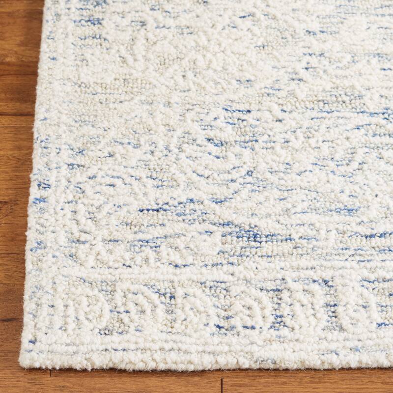 SAFAVIEH Handmade Abstract Torild Medallion Wool Rug
