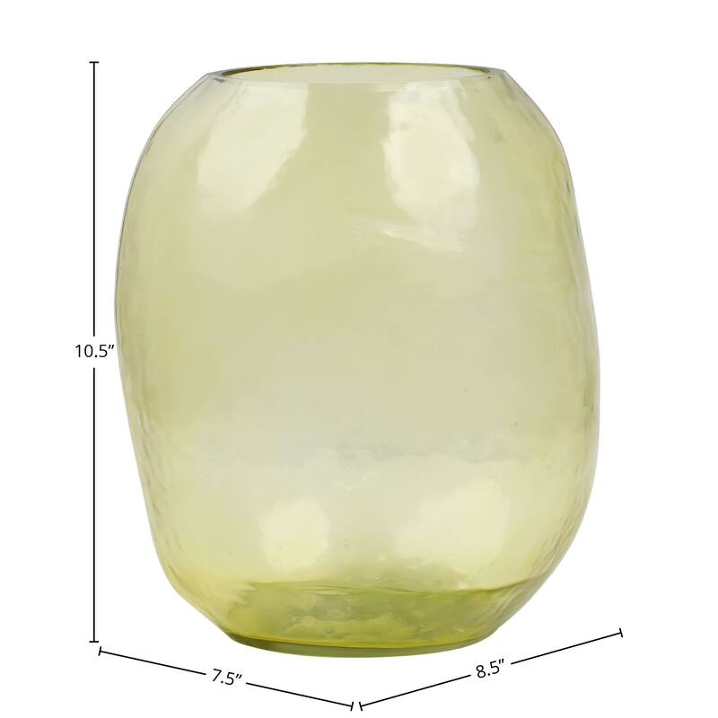 Trevor Vase, Yellow