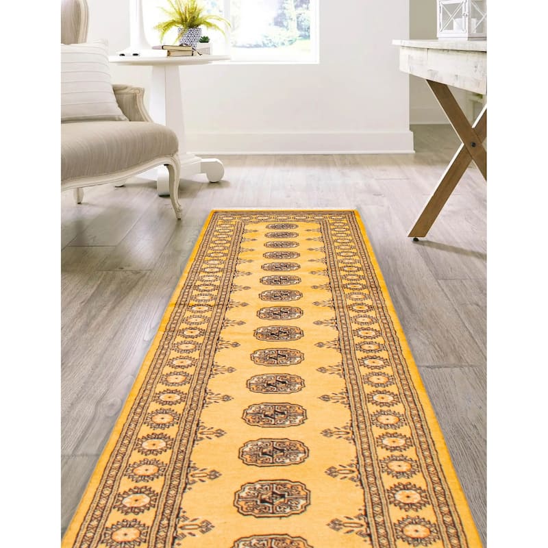 ECARPETGALLERY Hand-knotted Peshawar Bokhara Gold Wool Rug - 2'7 x 10'5