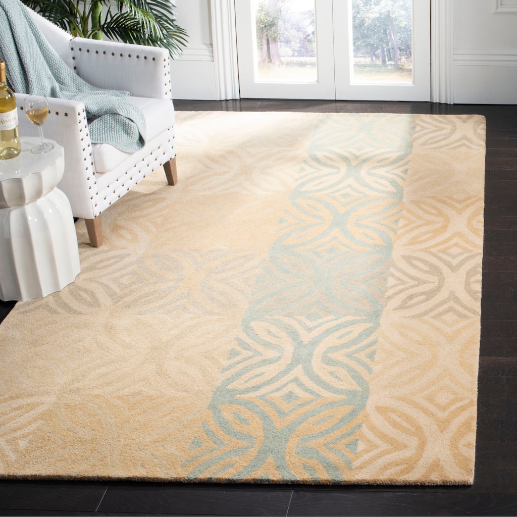 SAFAVIEH Handmade Wyndham Gabriela Modern Wool Rug
