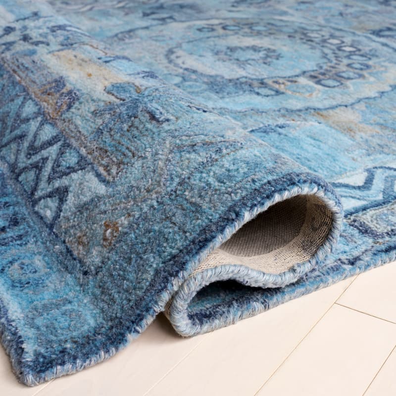 SAFAVIEH Handmade Anatolia Piedad Traditional Rug