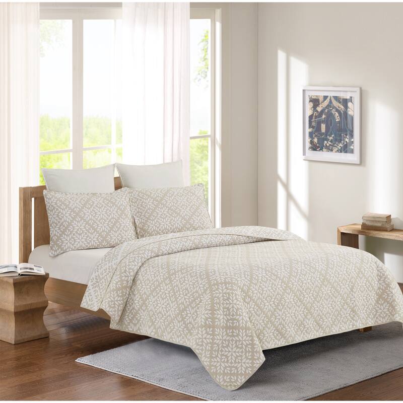 Jacquard Leaves Reversible Quilt Set - Full - Queen - Beige